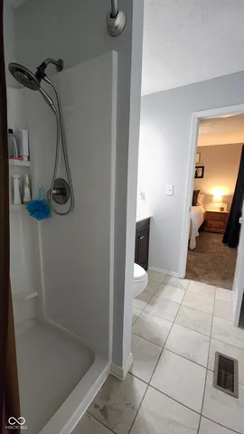 $230,000 | 700 Commercial Street, Veedersburg, IN 47987