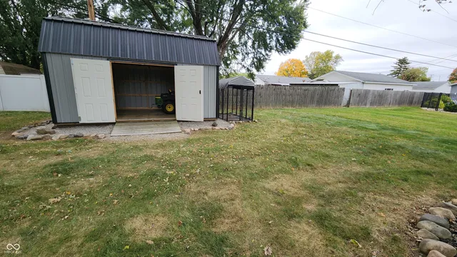 $230,000 | 700 Commercial Street, Veedersburg, IN 47987