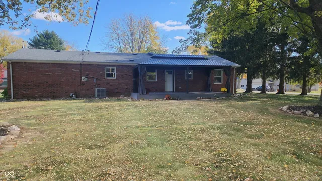 $230,000 | 700 Commercial Street, Veedersburg, IN 47987