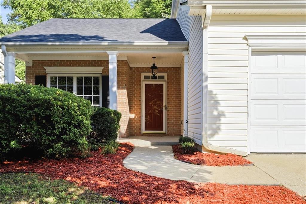 1558 Silver Ridge Drive Southwest Austell, GA 30106 - Photo 2 of 24