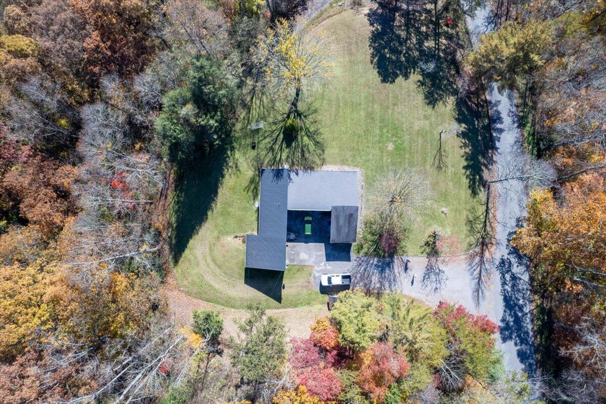 622 Jones Road Sneedville, TN 37869 - Photo 24 of 73 33-JonesRD-29