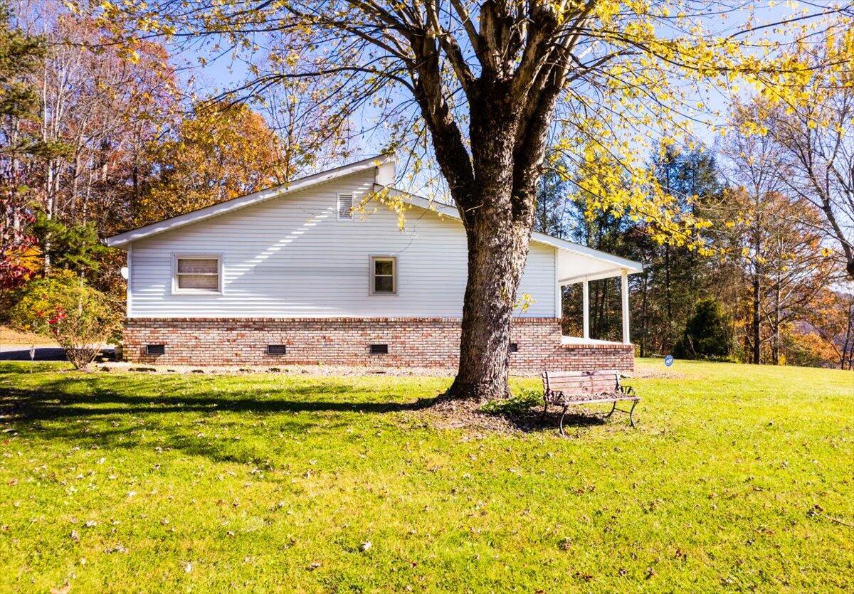 622 Jones Road Sneedville, TN 37869 - Photo 30 of 73 43-JonesRD-6