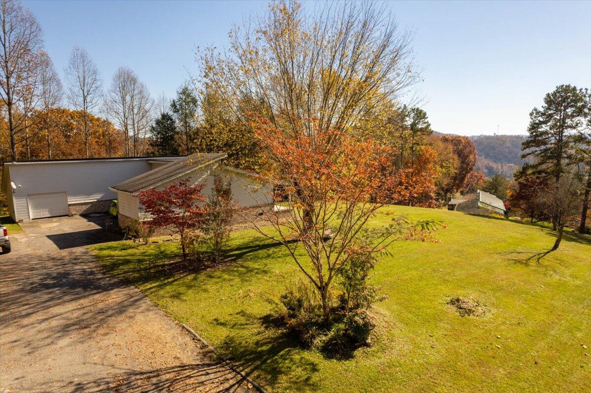 622 Jones Road Sneedville, TN 37869 - Photo 3 of 73 04-JonesRD-2