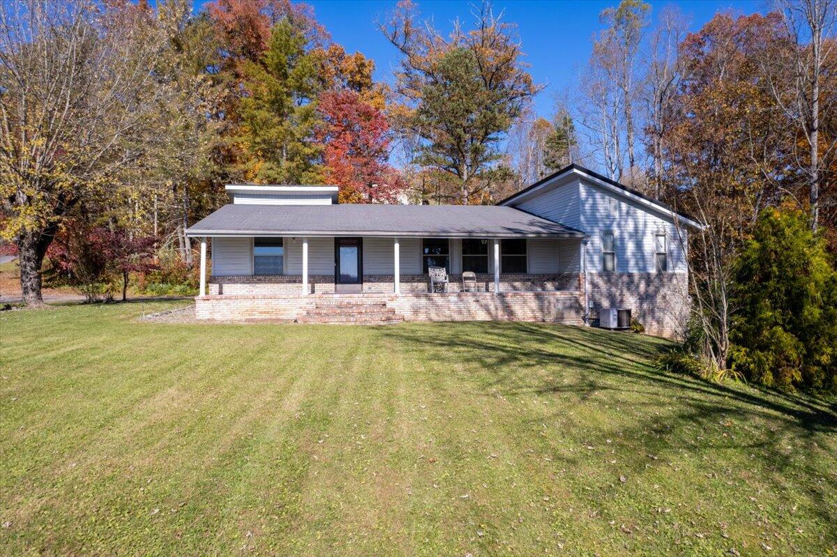 622 Jones Road Sneedville, TN 37869 - Photo 7 of 73 10-JonesRD-8