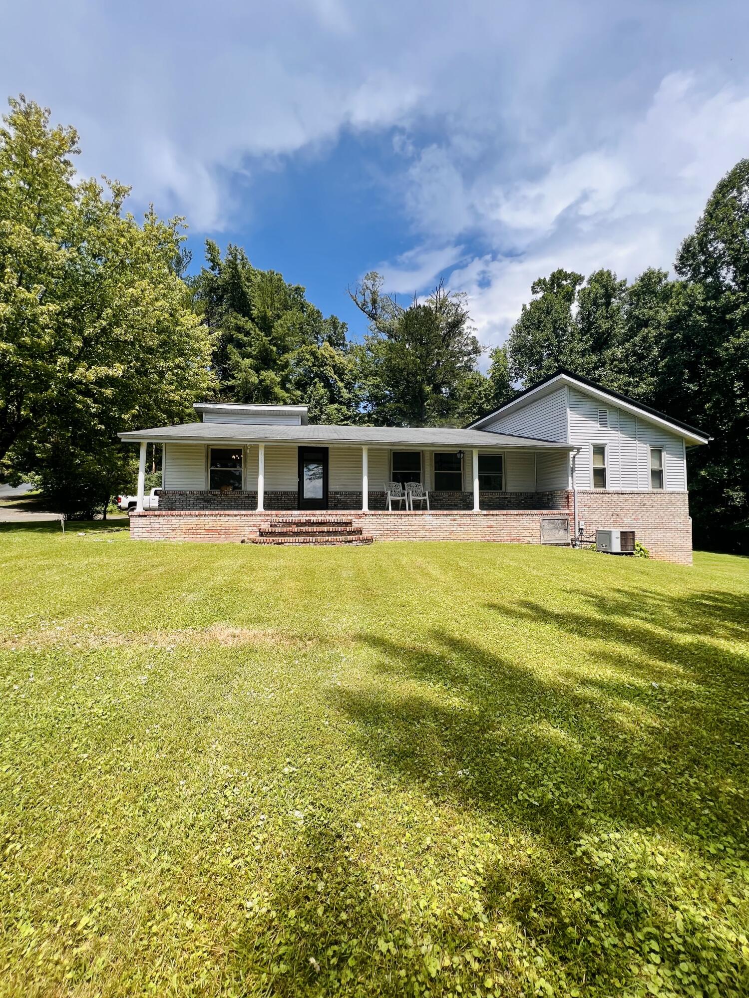 622 Jones Road Sneedville, TN 37869 - Photo 71 of 73 EFF0824D-4063-44BE-8AD8-BD3196BE5A8A_1_2