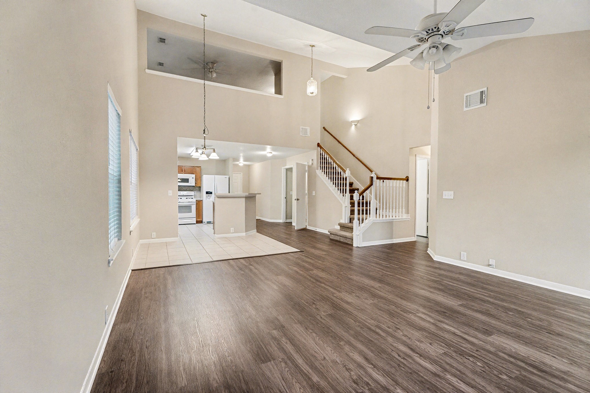 651 Cypresswood Trace Spring, TX 77373 - Photo 7 of 19