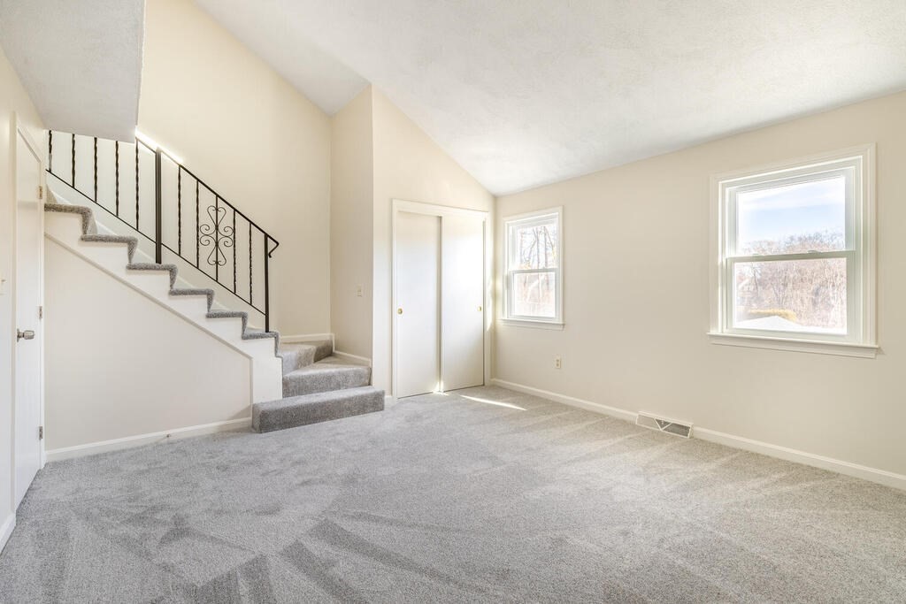 91 Frederick Street, Unit 77 Dracut, MA 01826 - Photo 13 of 15