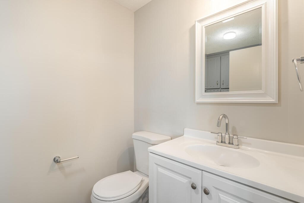 91 Frederick Street, Unit 77 Dracut, MA 01826 - Photo 10 of 15