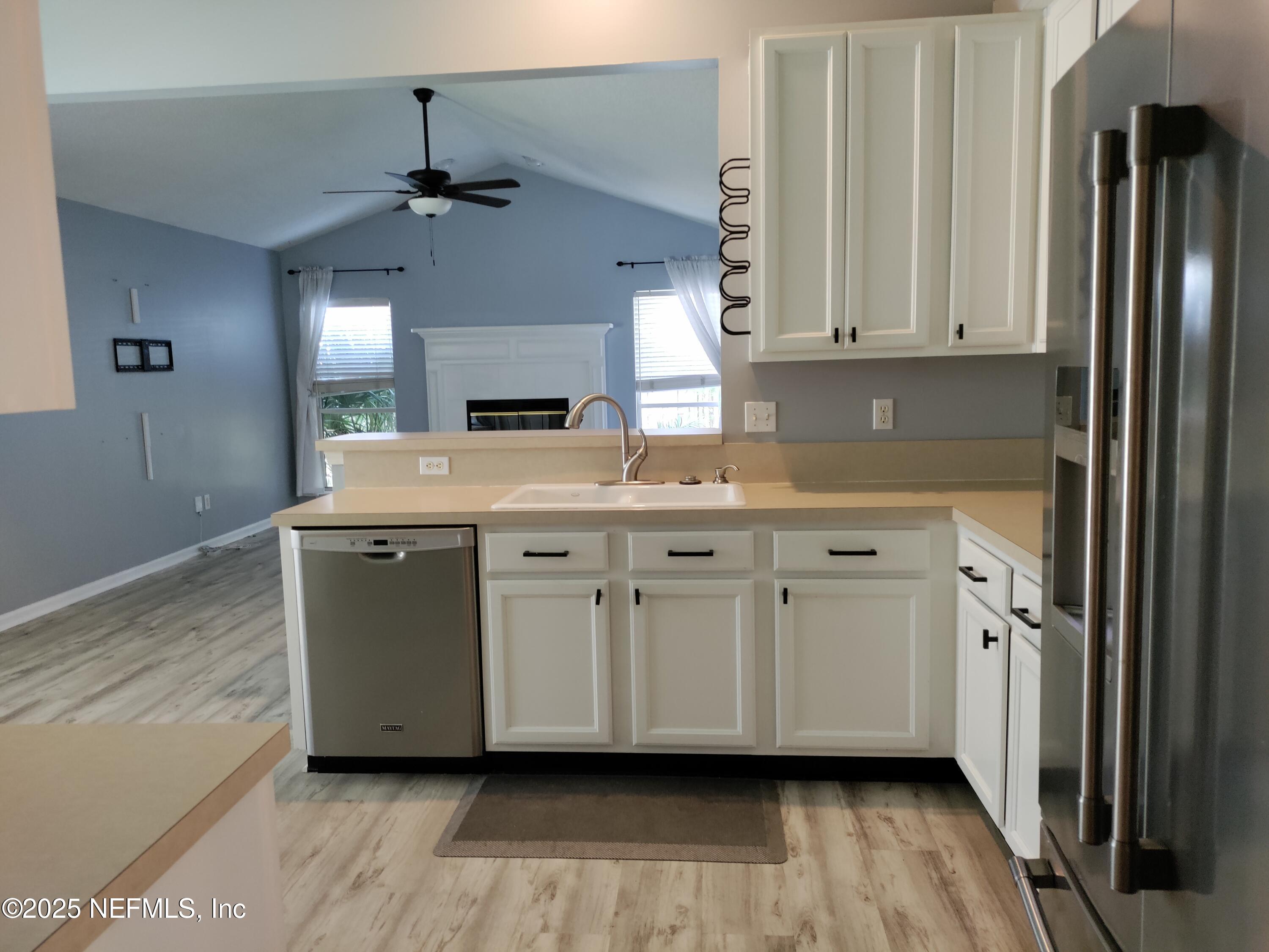 1859 Lake Forest Lane Fleming Island, FL 32003 - Photo 7 of 23 IMG_20250404_153218