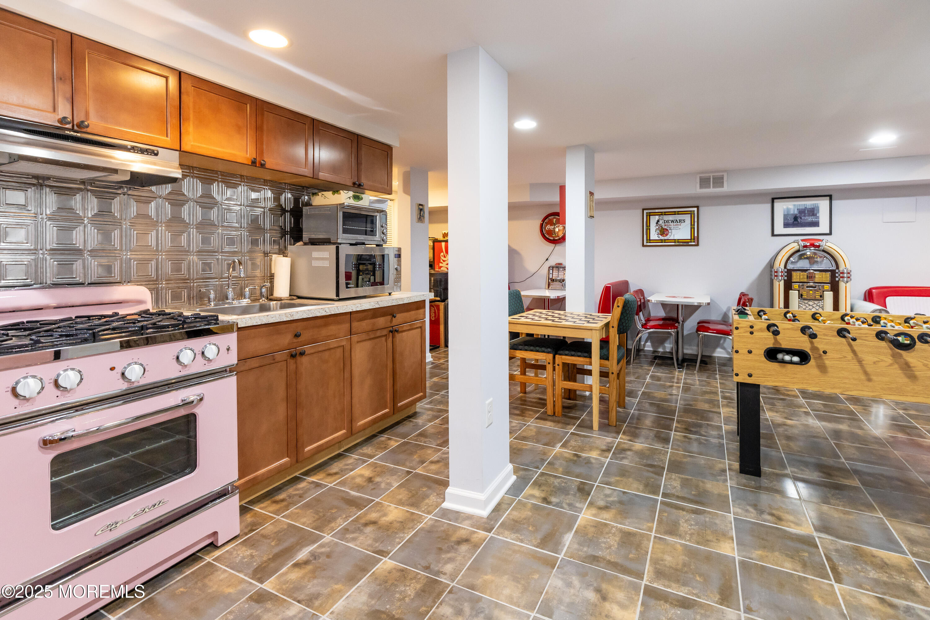 6 Diamond Lane Howell, NJ 07731 - Photo 46 of 78 6 DIAMOND LANE -28