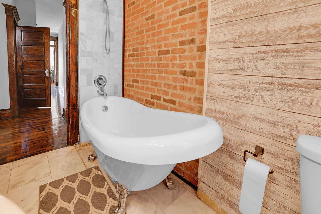 1518 Bryden Road, Unit 1520 Columbus, OH 43205 - Photo 21 of 43 Gallery Image 21