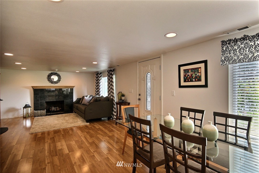 316 Southwest Langston Road Renton, WA 98057 - Photo 13 of 18