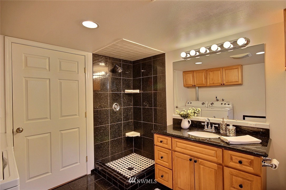 316 Southwest Langston Road Renton, WA 98057 - Photo 8 of 18