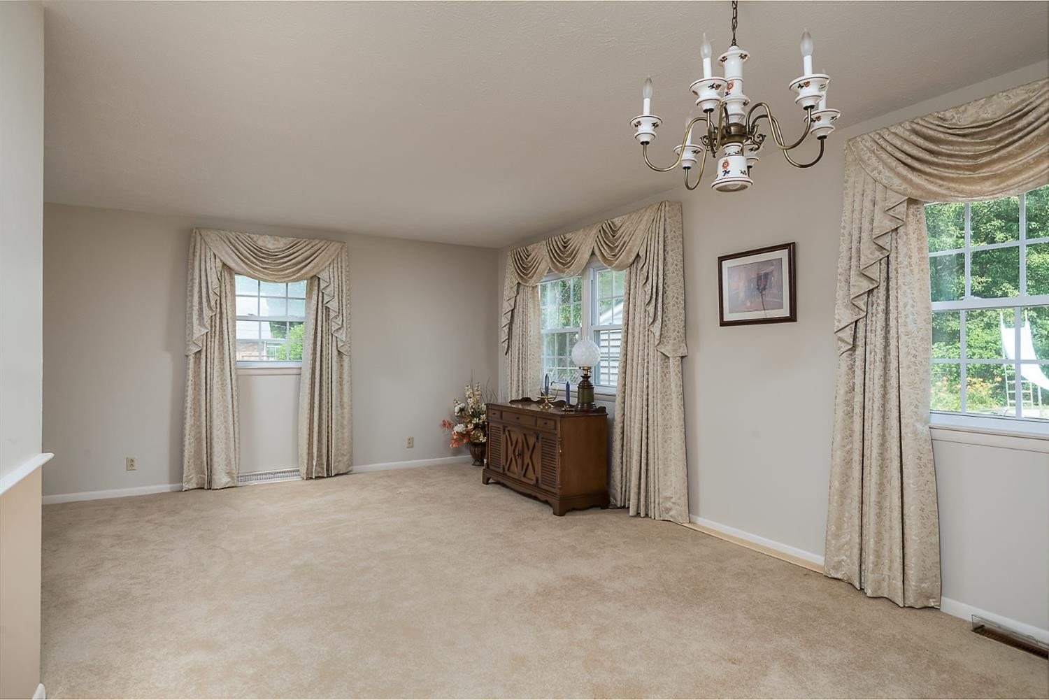 2076 Fallon Road Lexington, KY 40504 - Photo 12 of 32 Photo 12