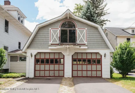 $690,000 | 54 Linderman Avenue, Kingston, NY 12401