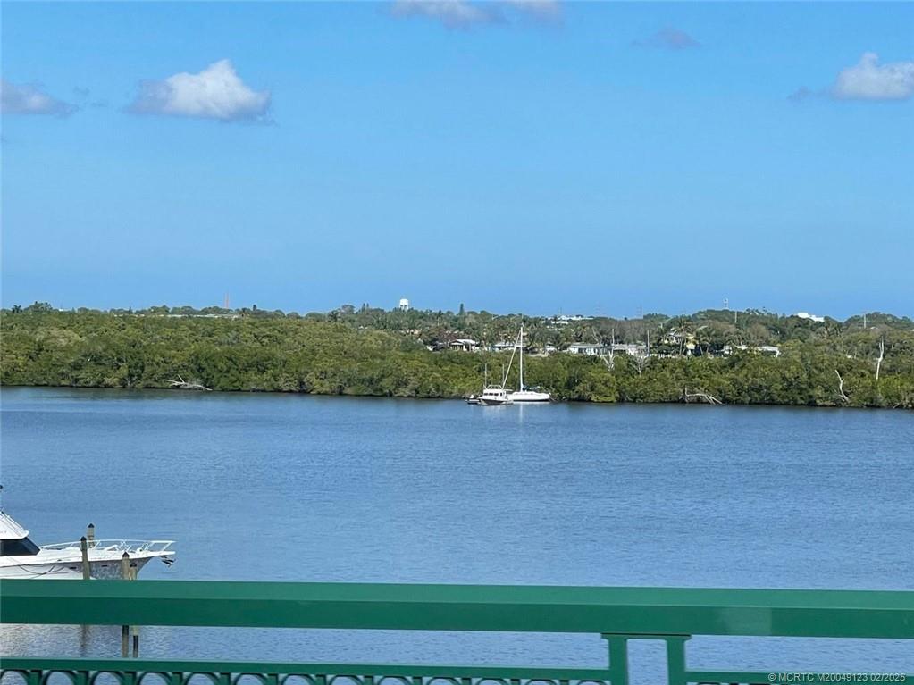 1270 Southeast Parkview Place, Unit B3 Stuart, FL 34994 - Photo 37 of 40