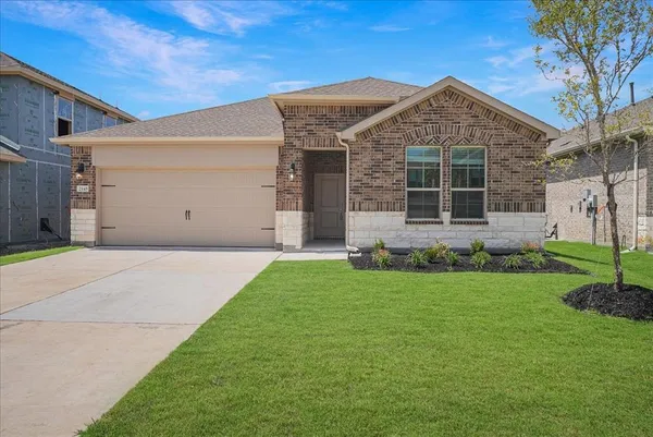 $2,195 | 2145 Hunter Lane, Anna, TX 75409