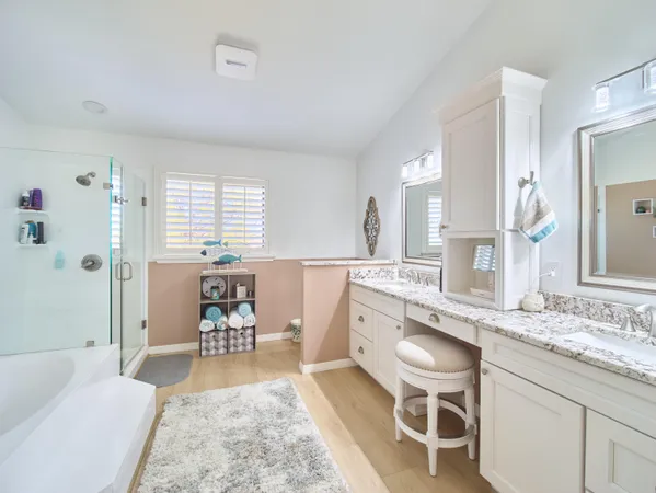 $399,900 | 6116 Southeast Georgetown Place, Hobe Sound, FL 33455