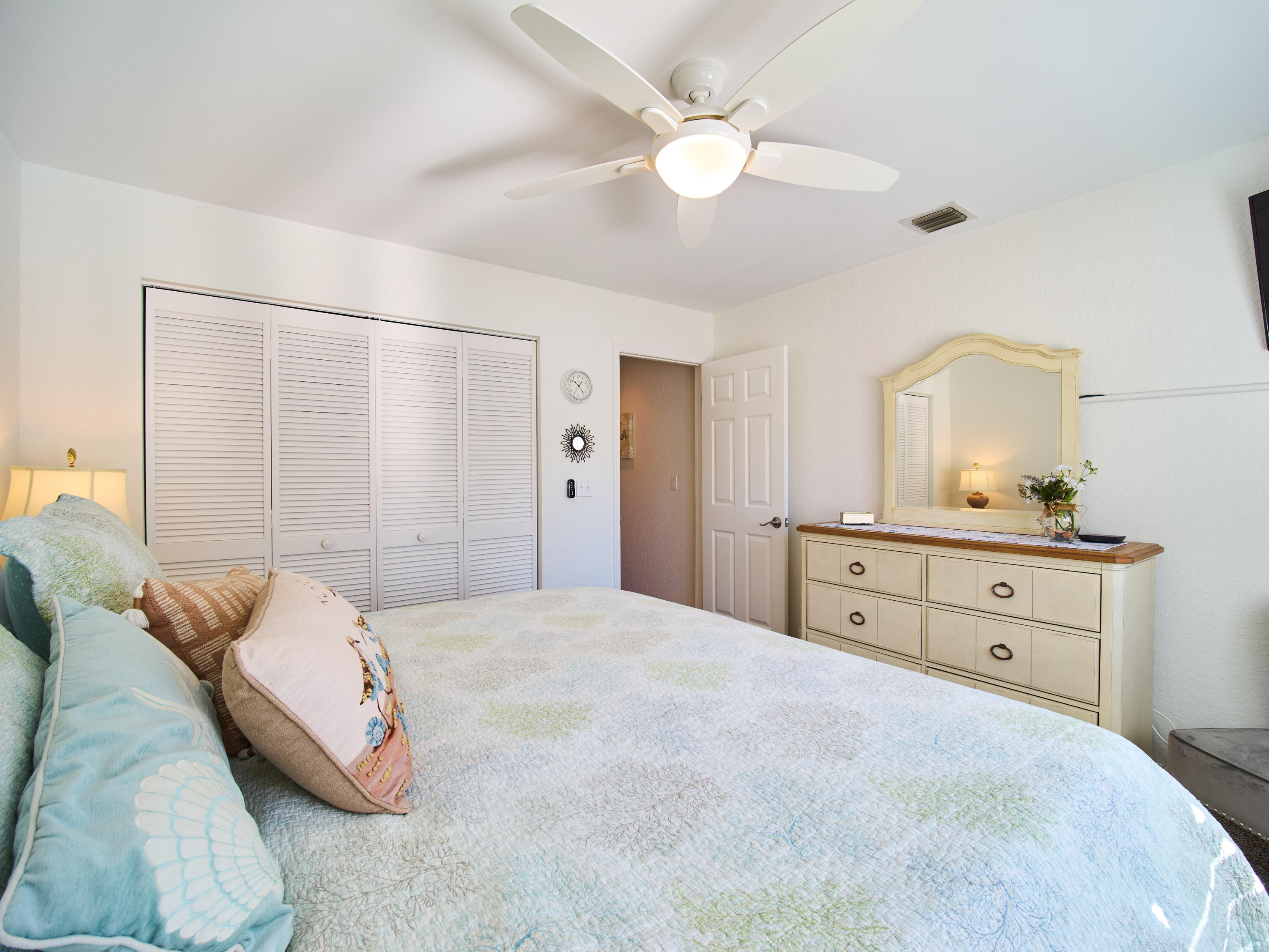 6116 Southeast Georgetown Place Hobe Sound, FL 33455 - Photo 23 of 46 P1157438