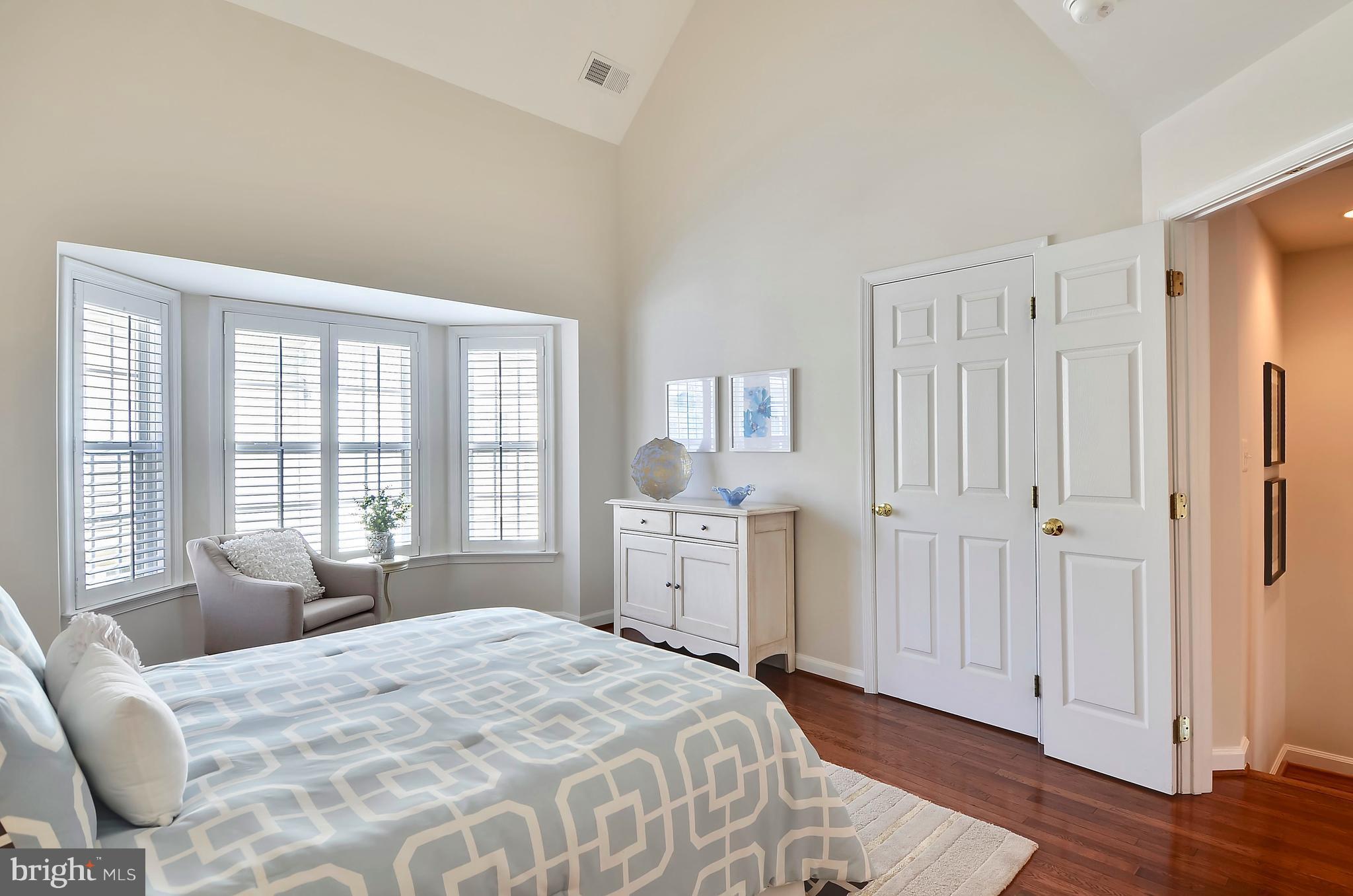 815 G Street Southwest Washington, DC 20024 - Photo 20 of 30 Bedroom (Master)