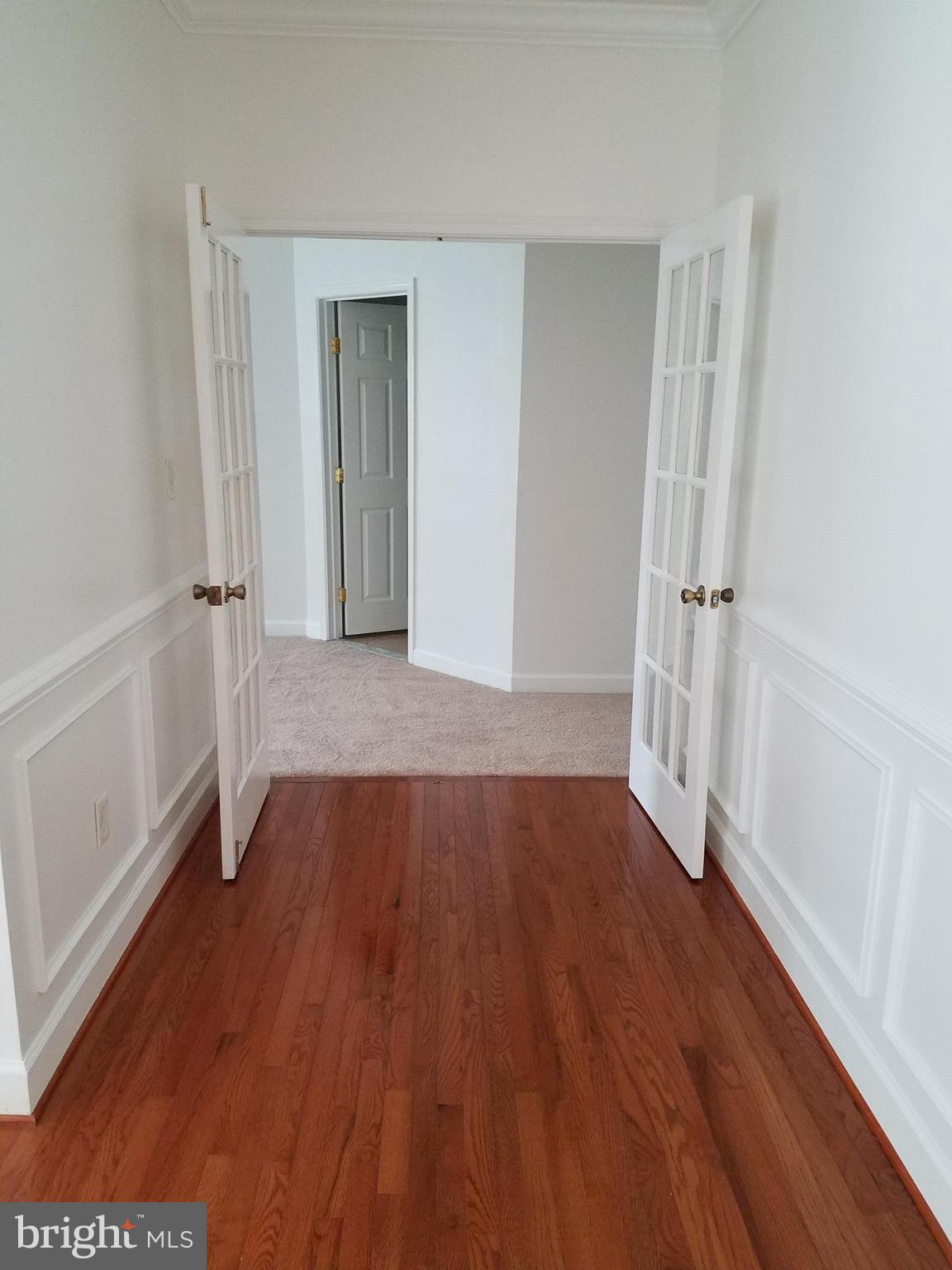 8135 Drayton Lane Springfield, VA 22151 - Photo 12 of 29 Bedroom (Master)