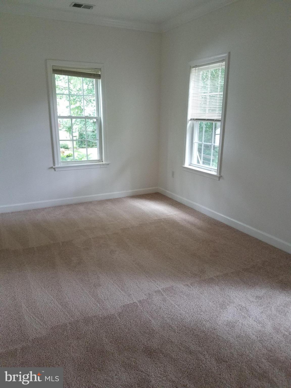 8135 Drayton Lane Springfield, VA 22151 - Photo 17 of 29 Bedroom