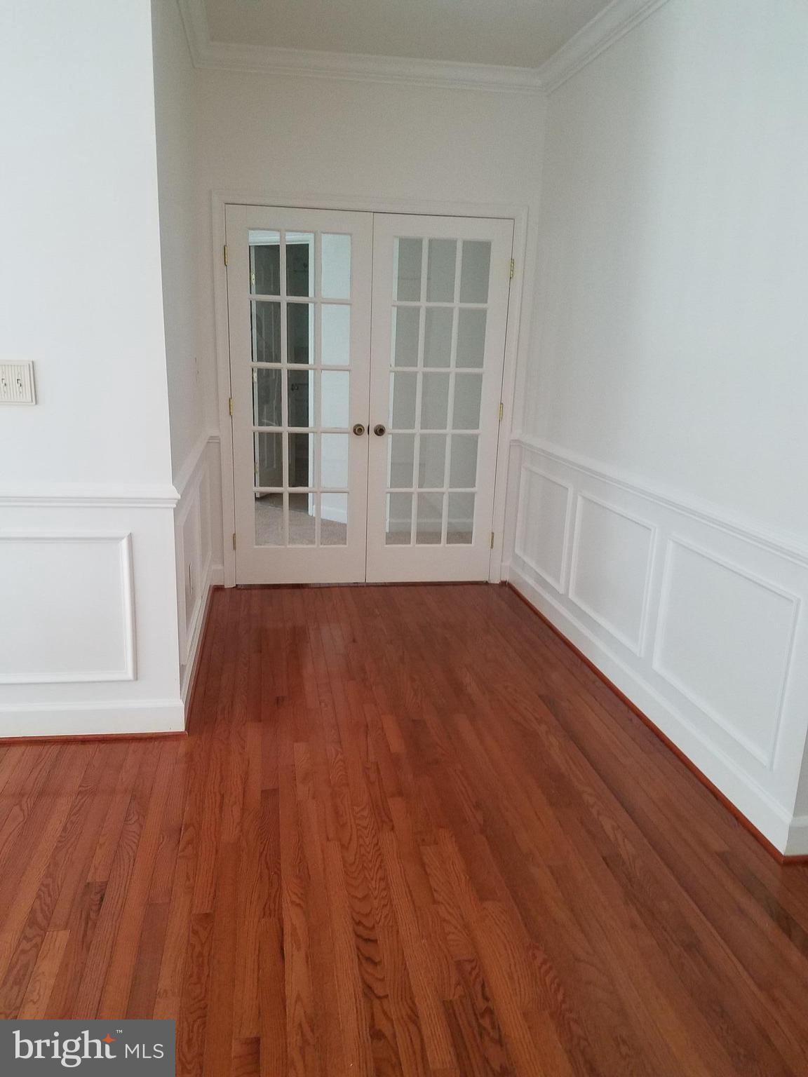 8135 Drayton Lane Springfield, VA 22151 - Photo 26 of 29 Bedroom (Master)