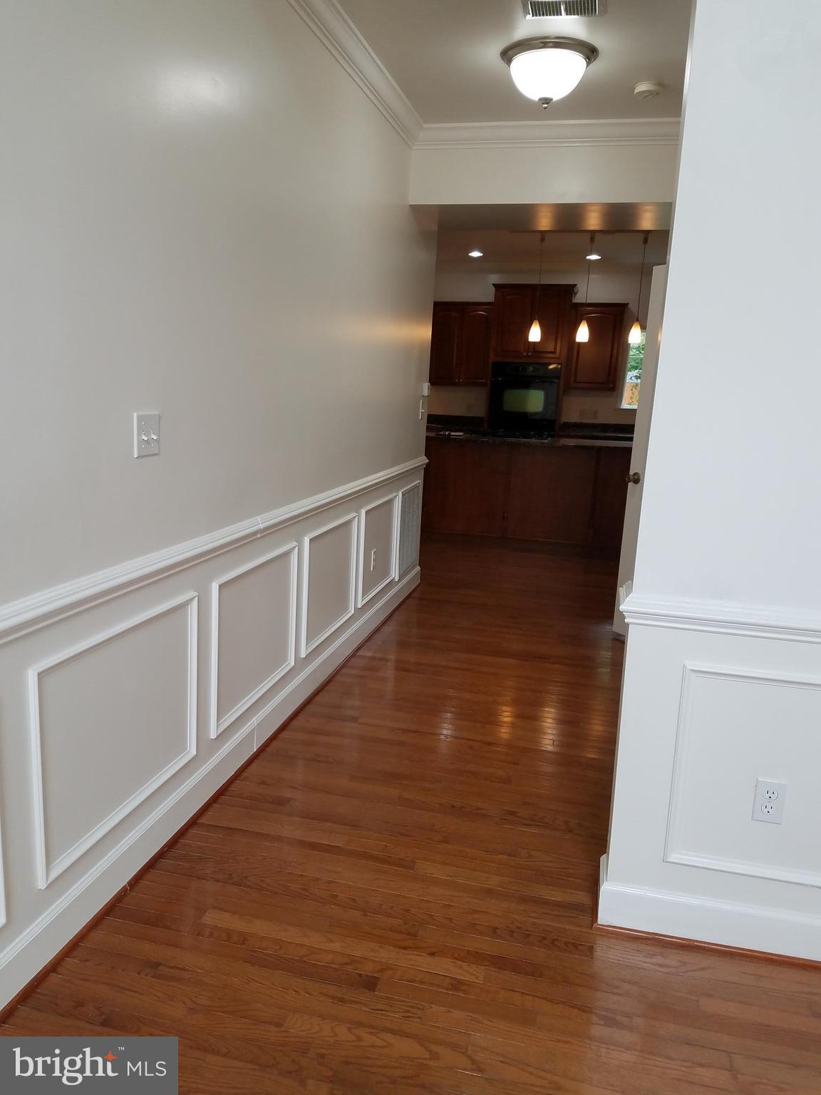 8135 Drayton Lane Springfield, VA 22151 - Photo 7 of 29 Interior (General)