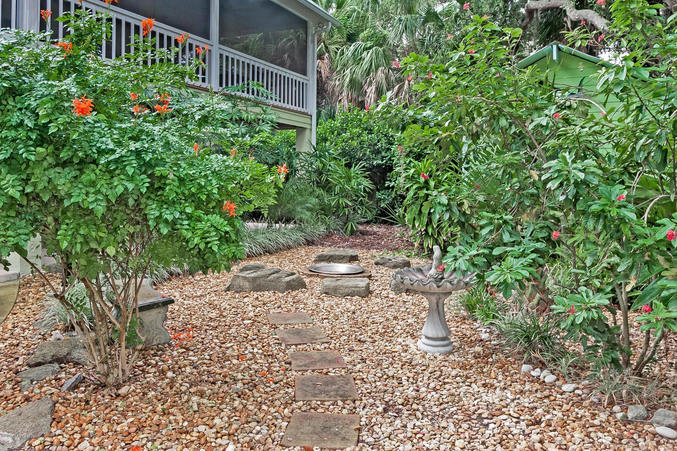 333 Micklers Road St. Augustine, FL 32080 - Photo 17 of 40 courtyard