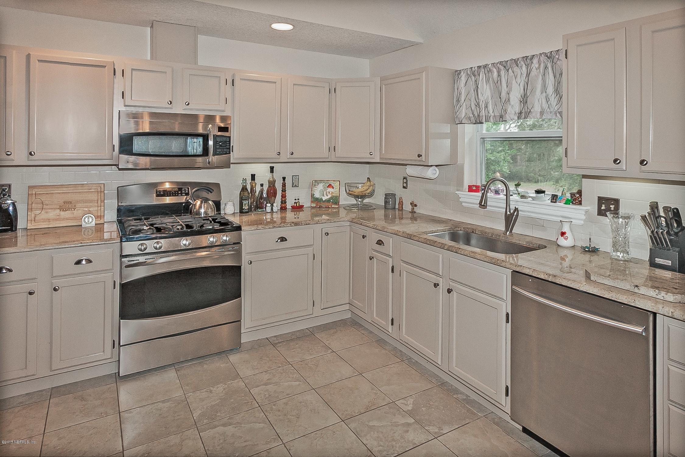 333 Micklers Road St. Augustine, FL 32080 - Photo 9 of 40 kitchen_2