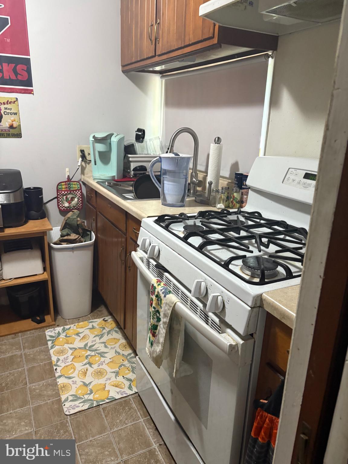 1306 Neck Road Burlington, NJ 08016 - Photo 21 of 22 In law-Kitchen with Island