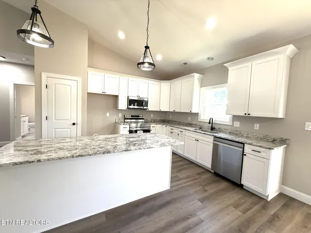 $447,900 | 229 Mossy Rock Road, Andersonville, TN 37705