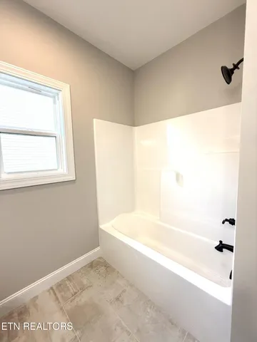 $447,900 | 229 Mossy Rock Road, Andersonville, TN 37705