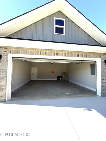 $447,900 | 229 Mossy Rock Road, Andersonville, TN 37705