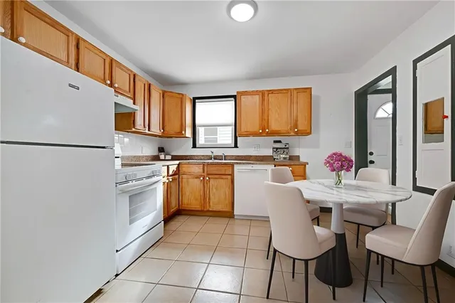 $175,000 | 7326 Tracy Avenue, Kansas City, MO 64131