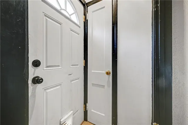 $175,000 | 7326 Tracy Avenue, Kansas City, MO 64131