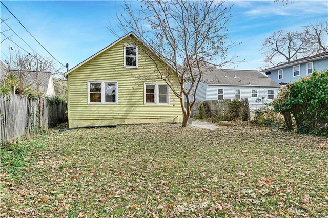 $175,000 | 7326 Tracy Avenue, Kansas City, MO 64131