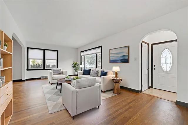 $175,000 | 7326 Tracy Avenue, Kansas City, MO 64131