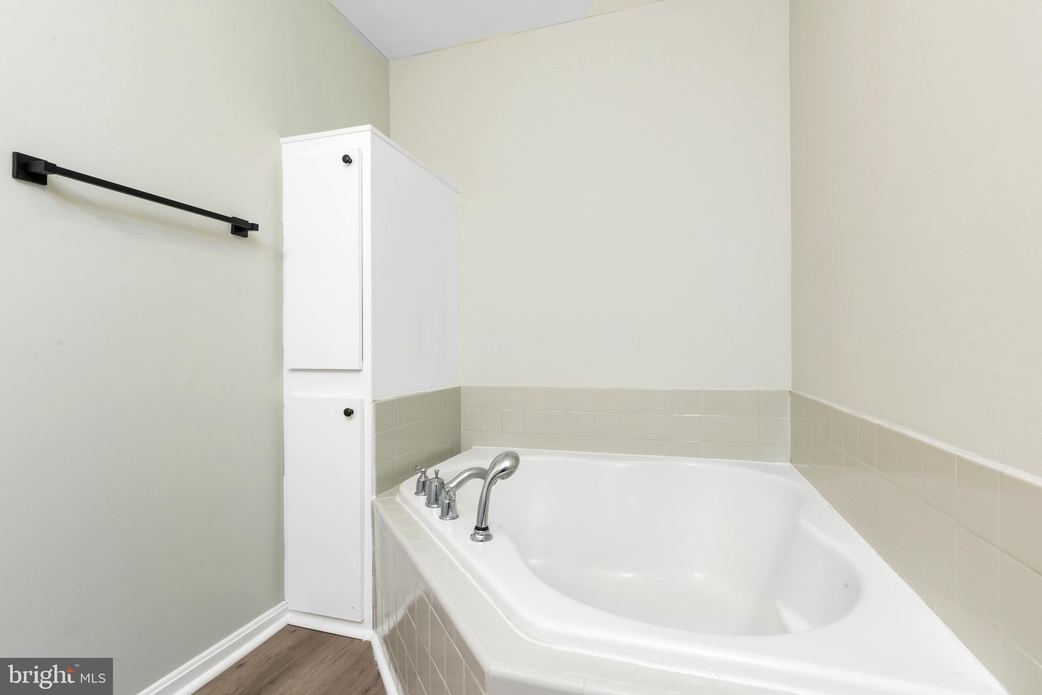 8112 Longpoint Road Dundalk, MD 21222 - Photo 14 of 38