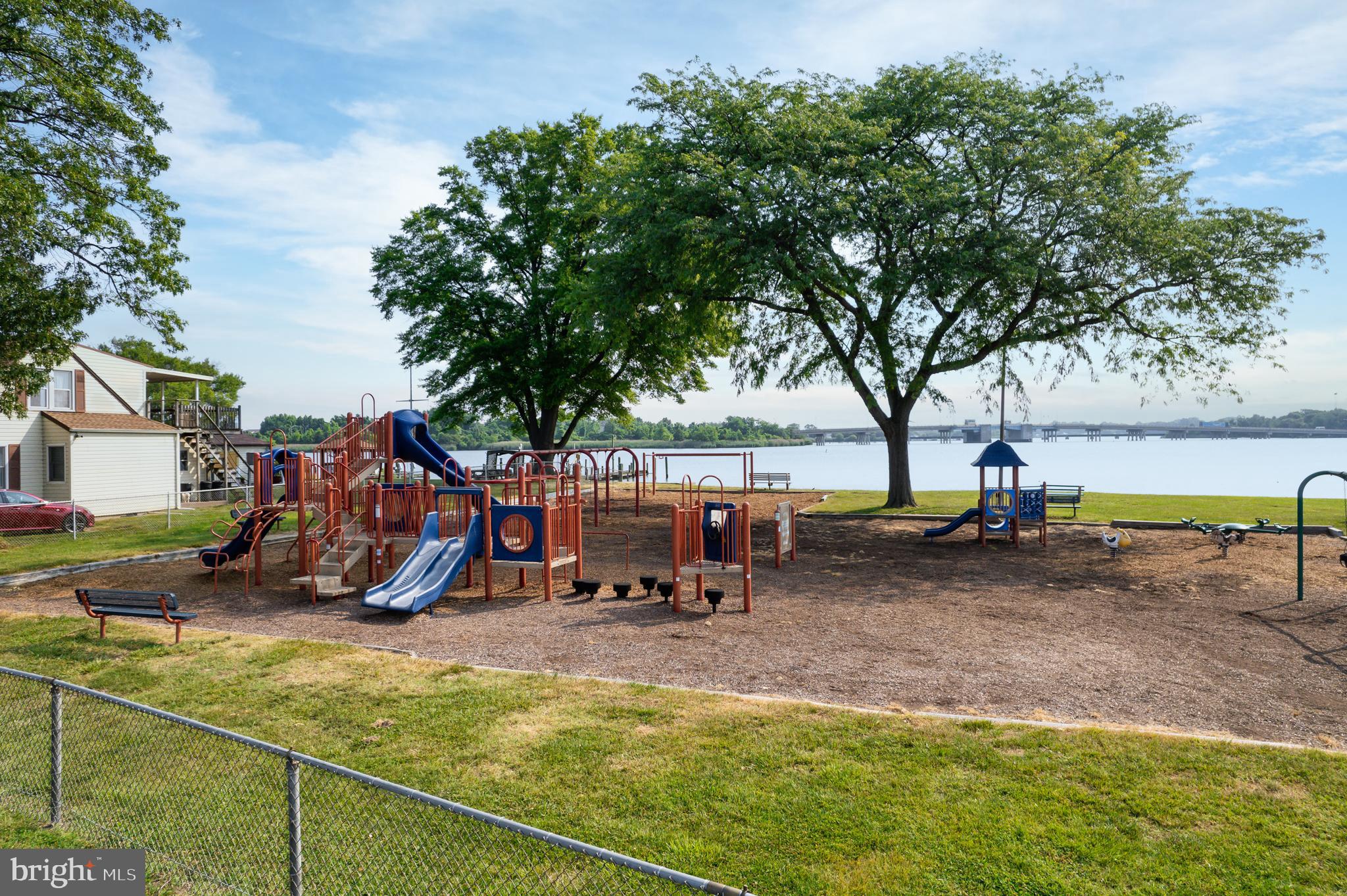 8112 Longpoint Road Dundalk, MD 21222 - Photo 31 of 38