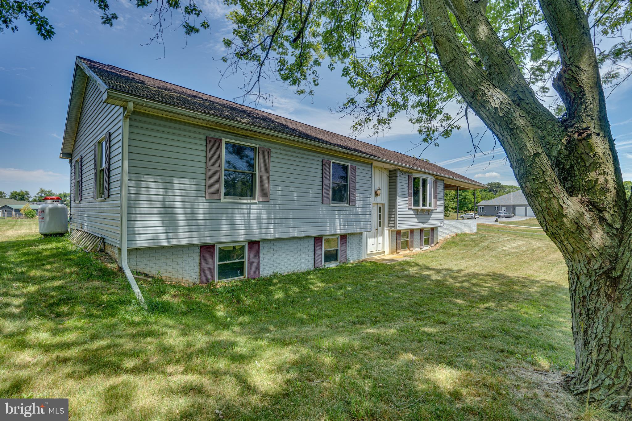 31 Cabinetmaker Lane Ranson, WV 25438 - Photo 3 of 33