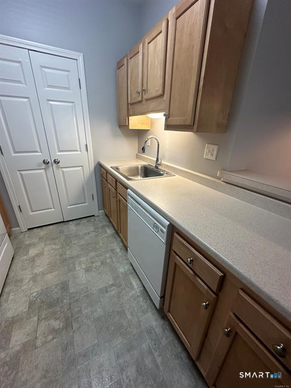 86 Buff Cap Road, Unit A4 Tolland, CT 06084 - Photo 8 of 21