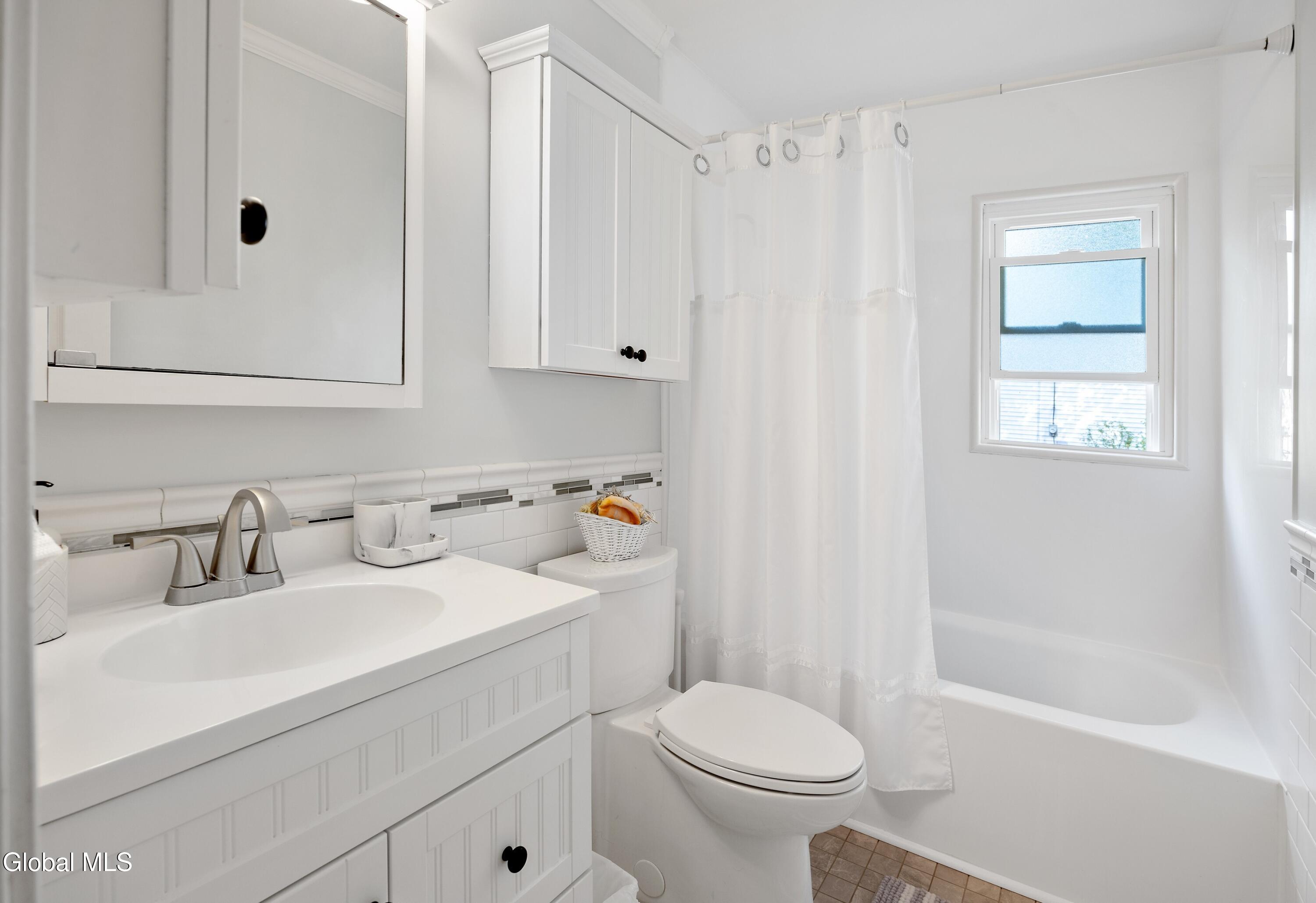 7 Gick Road Saratoga Springs, NY 12866 - Photo 17 of 32 2 (5)