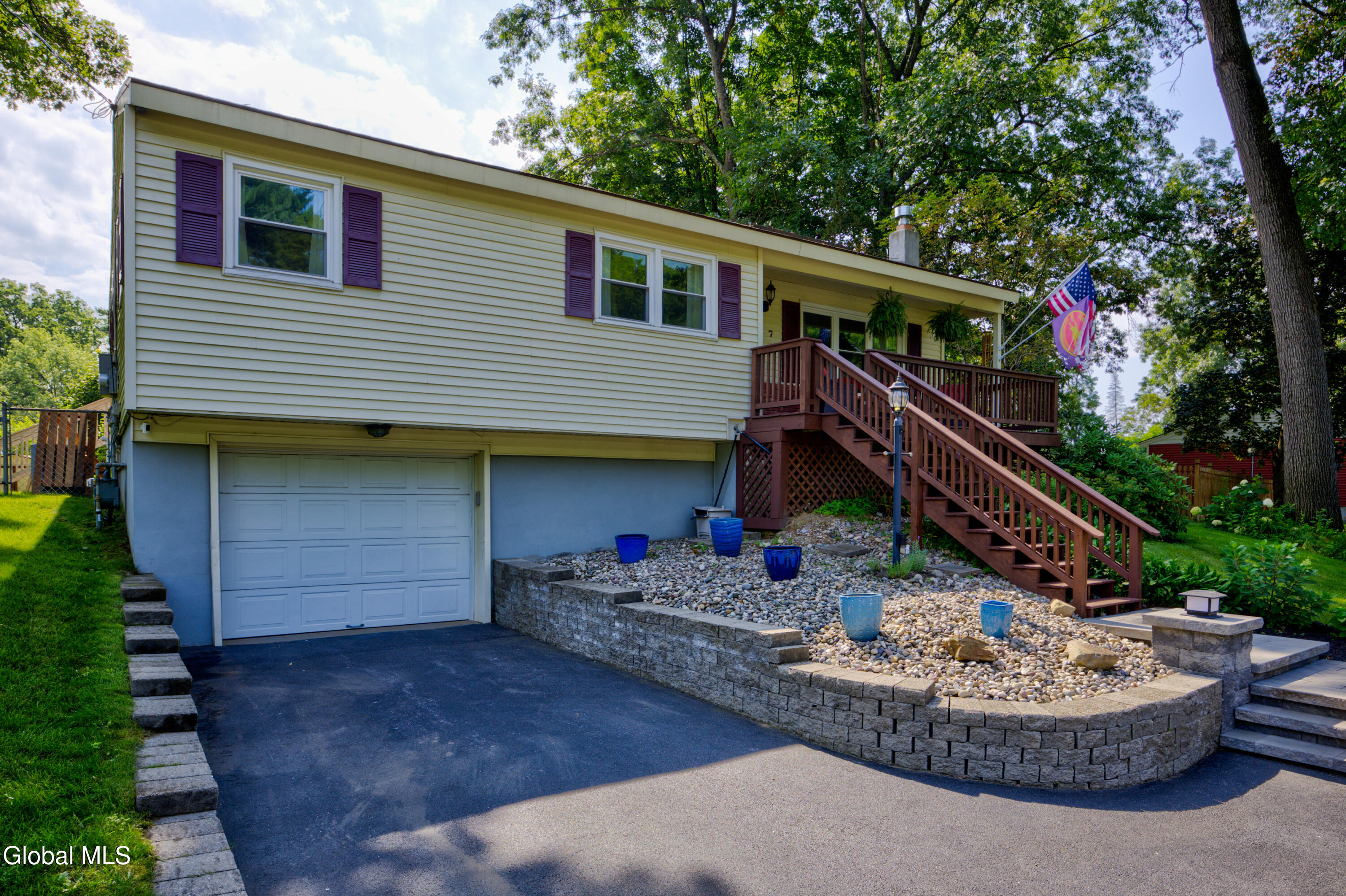 7 Gick Road Saratoga Springs, NY 12866 - Photo 2 of 32 1 (2)-2
