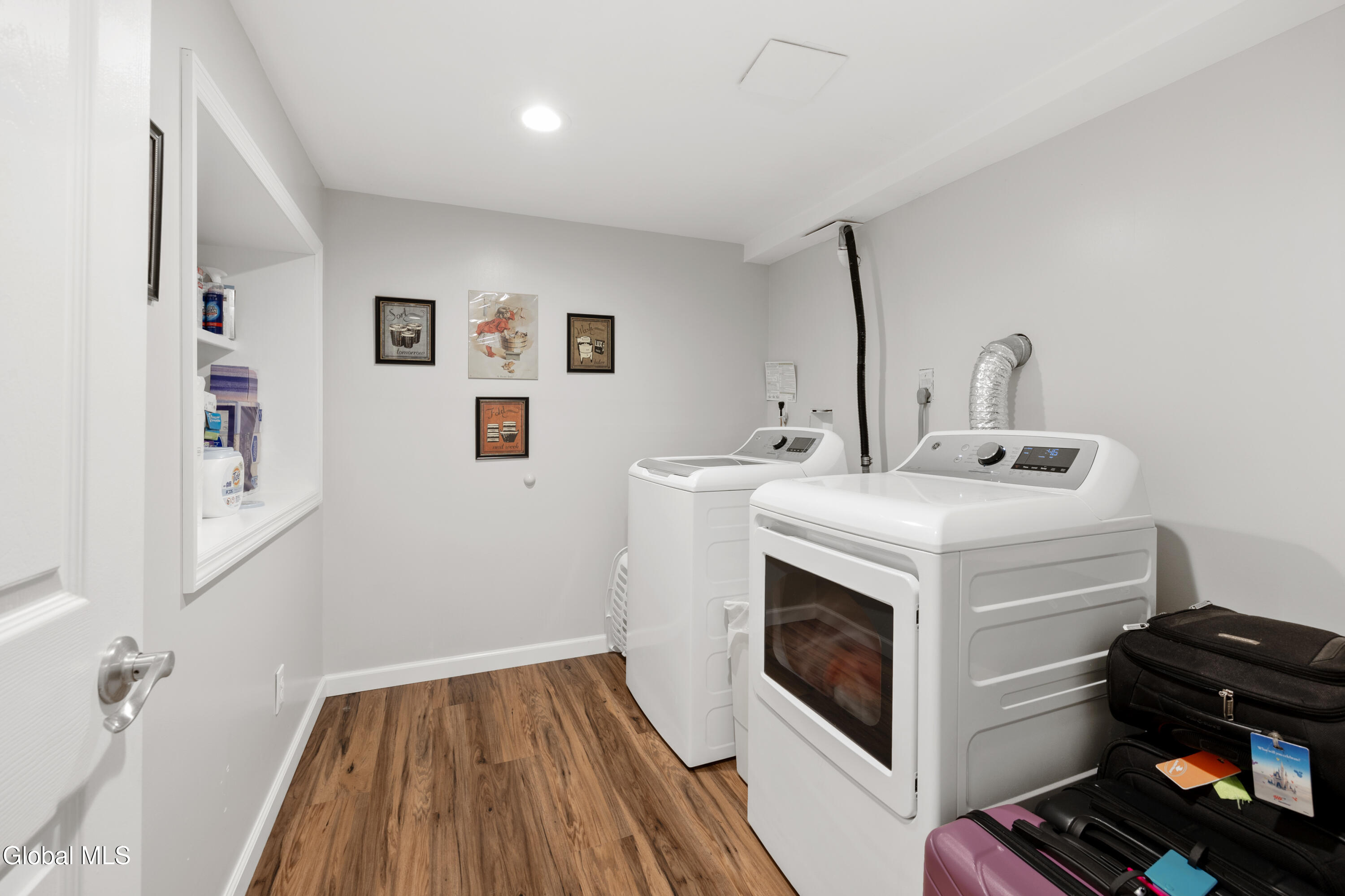 7 Gick Road Saratoga Springs, NY 12866 - Photo 24 of 32 2 (24)