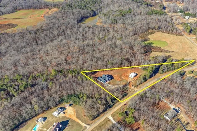 $699,900 | 476 Christmas Tree Road, Homer, GA 30547