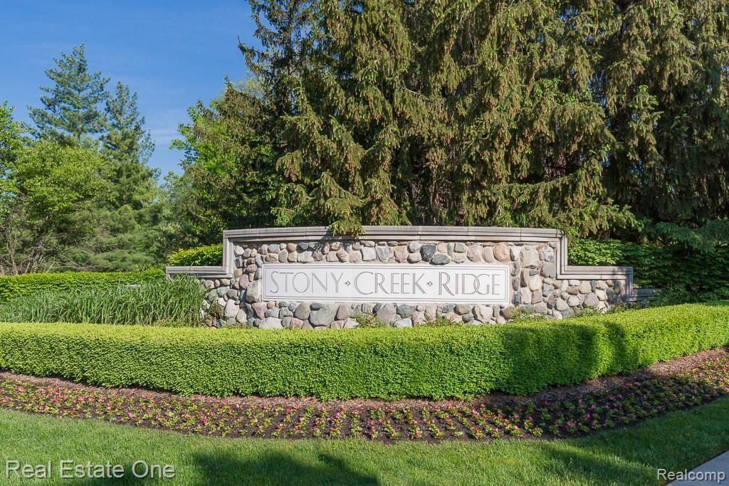1406 Kentfield Drive Rochester, MI 48307 - Photo 46 of 52