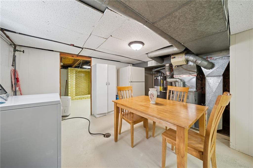 19 Hoon Street Monongahela, PA 15063 - Photo 27 of 37 a dining room with furniture and window