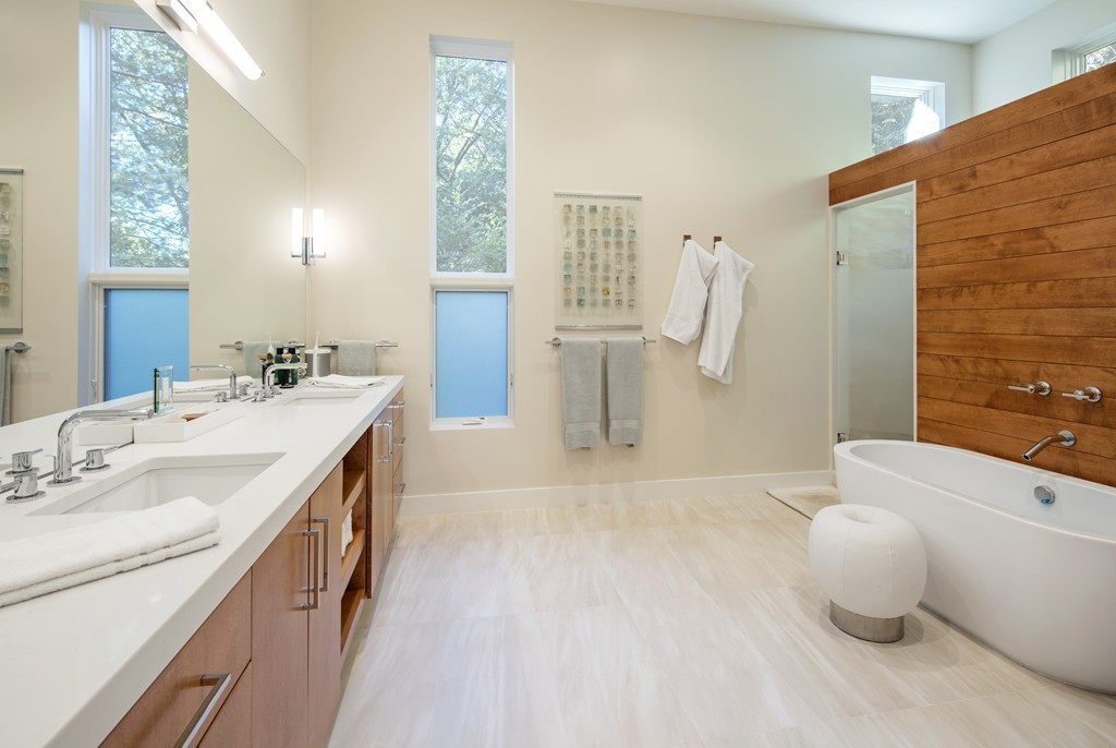 160 Fairway Road Brookline, MA 02467 - Photo 17 of 30
