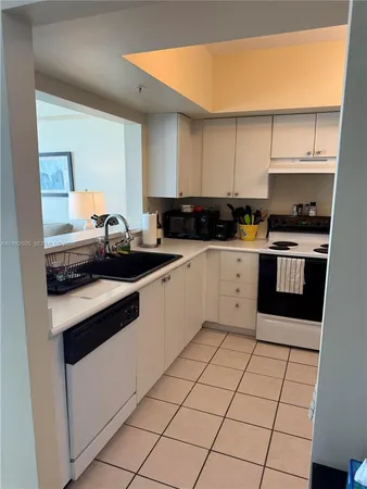 $725,000 | 3020 Northeast 32nd Avenue, Unit 1125, Fort Lauderdale, FL 33308